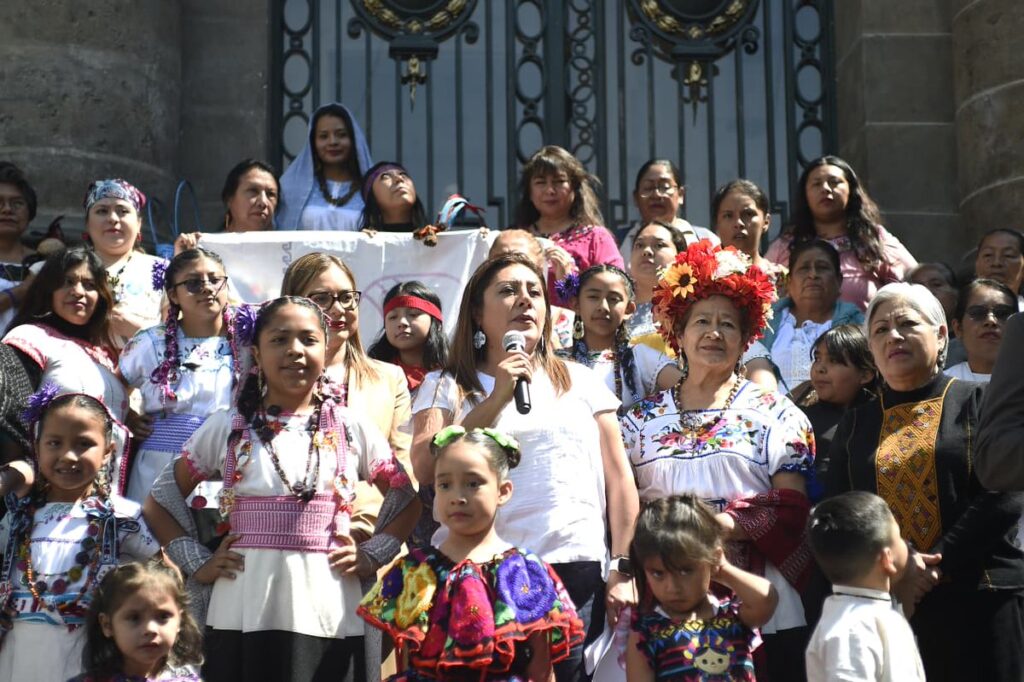 Morena propone Día de Niñas Indígenas el 28 de enero