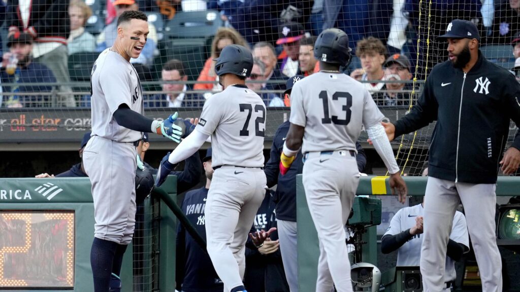 Yankees aplastan a Giants en inicio de MLB