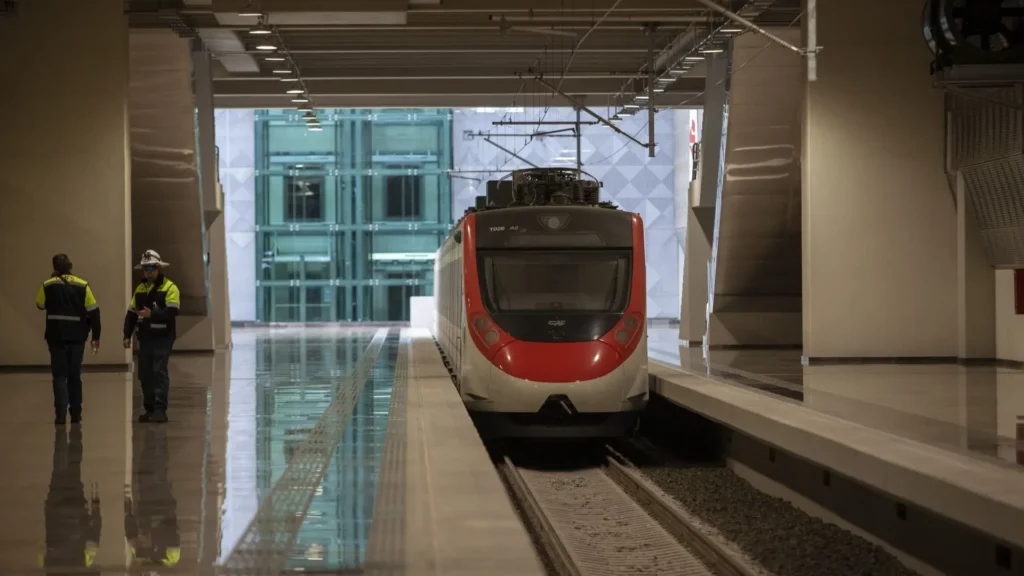 Tren Lechería-AIFA abriría el próximo fin de semana