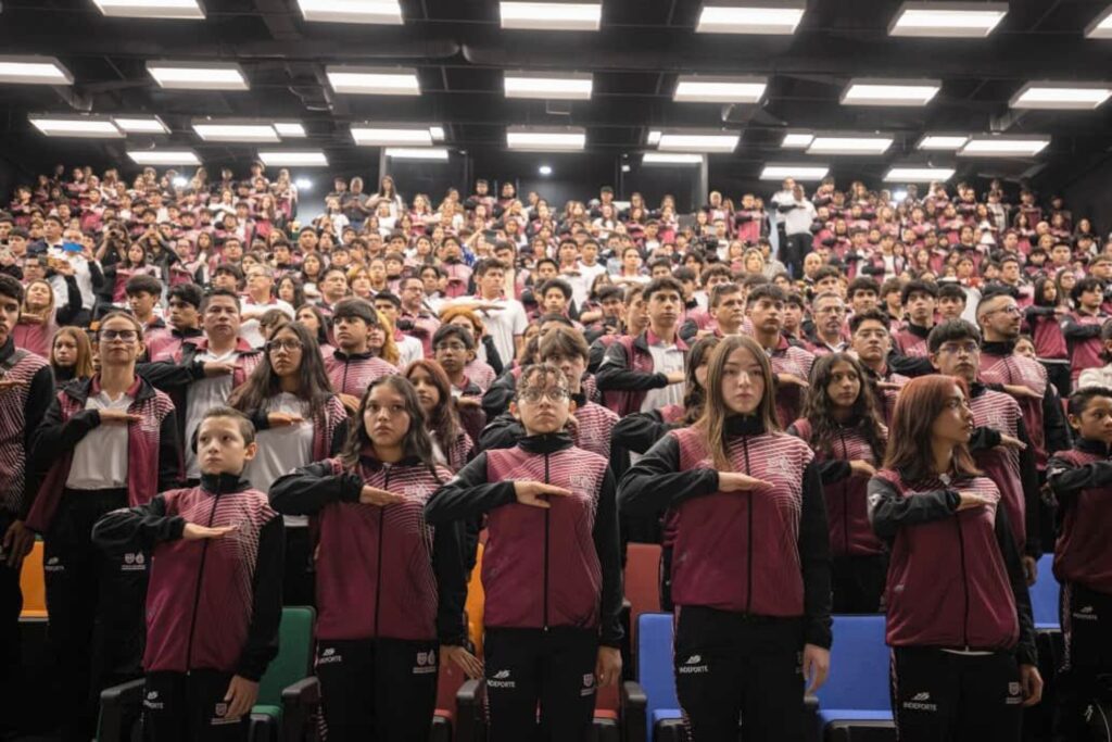 CDMX dará becas y apoyos a deportistas
