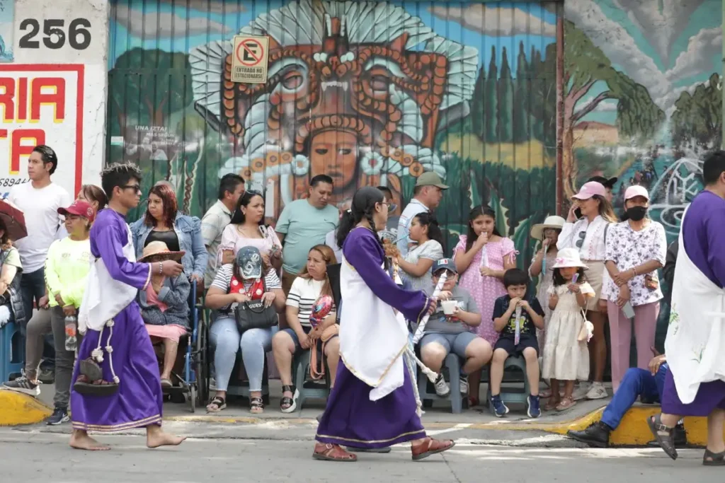 Pasión de Iztapalapa reúne a miles en Jueves Santo