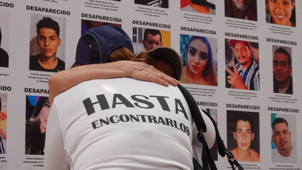 Familias denuncian fallas en investigaciones de desapariciones