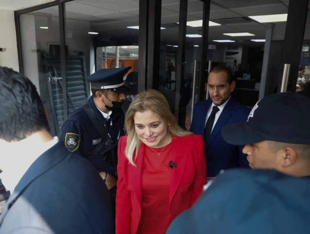 FGR: no hay ficha roja contra Rocha Moya