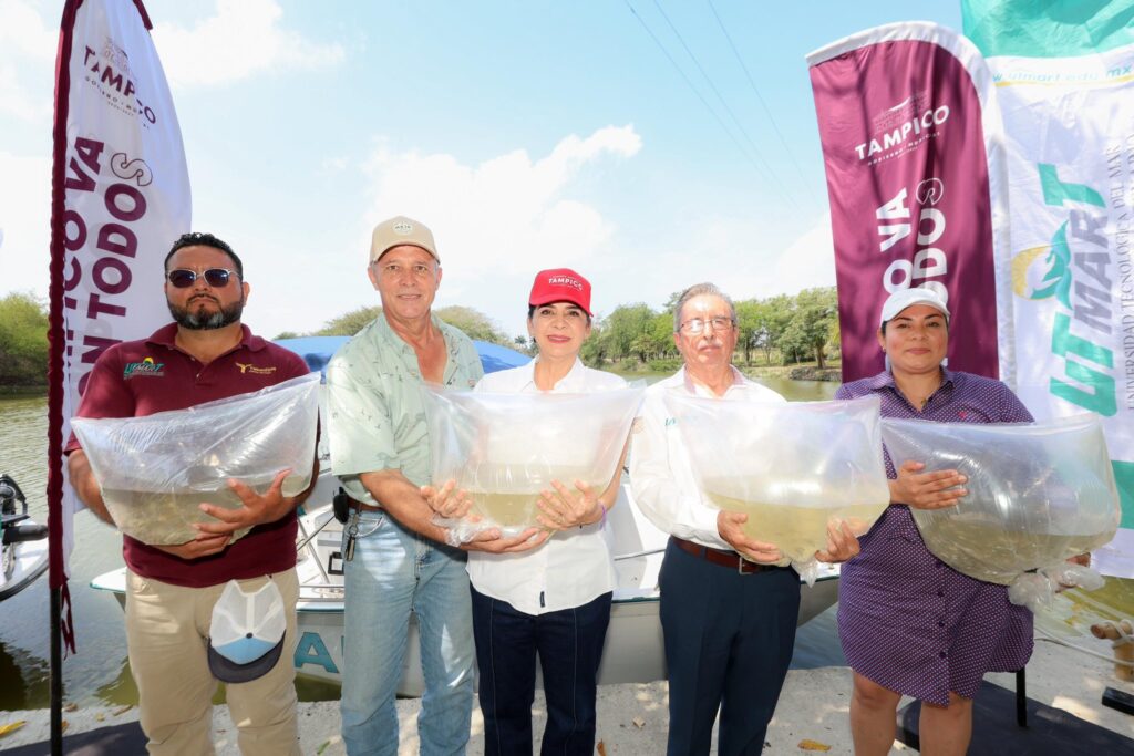 Liberan 55 mil lobinas para rescatar lagunas en Tamaulipas