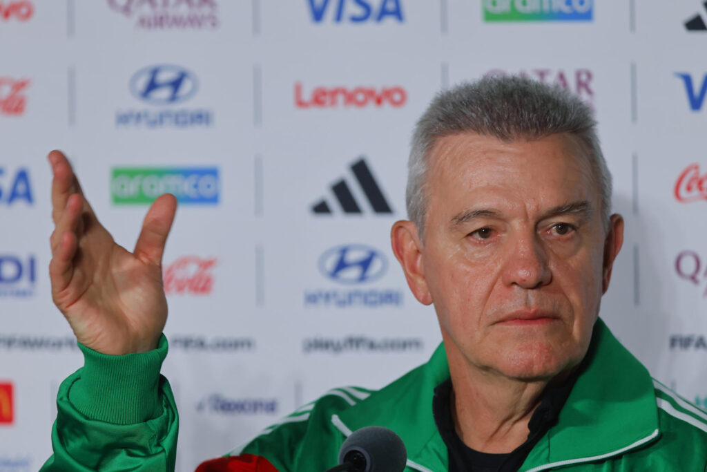 Javier Aguirre busca llevar a México de vuelta al Azteca