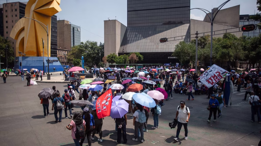 CNTE advierte protestas durante el Mundial si no hay acuerdos