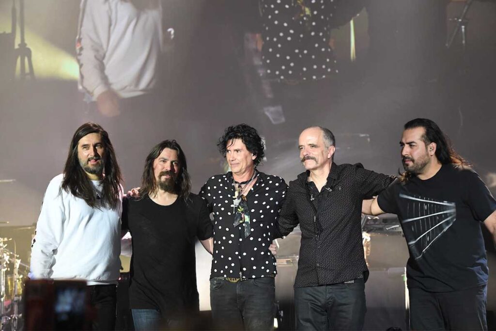 Caifanes prepara gira de gratitud por sus 40 años