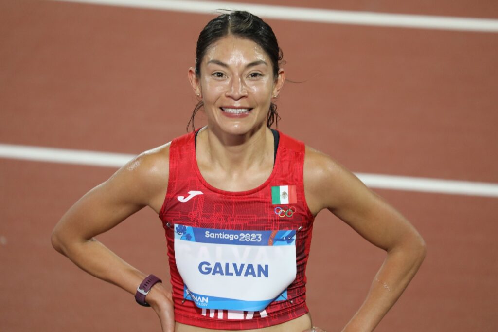 Laura Galván conquista el Medio Maratón de Chicago