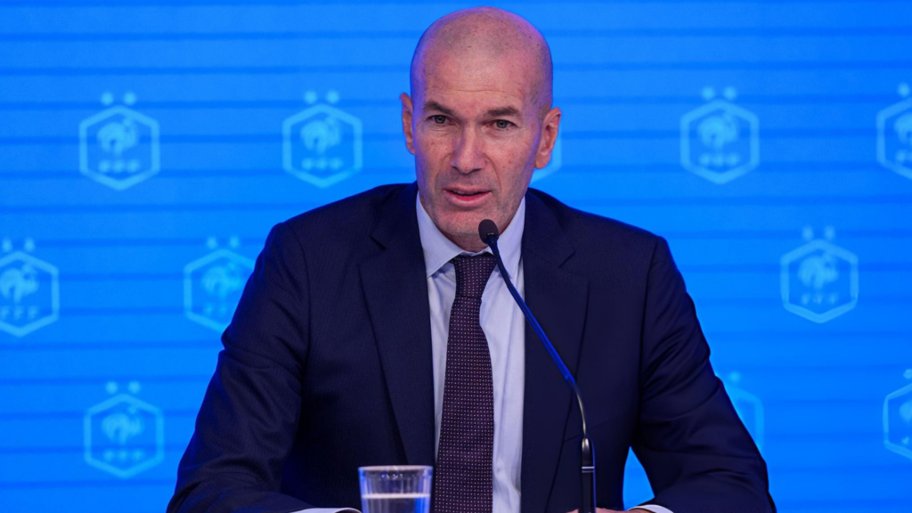 Zinedine Zidane es el nuevo técnico de Francia