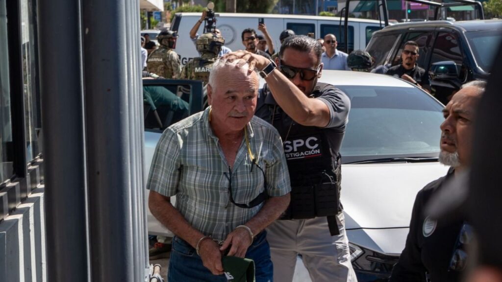 FGR busca hasta 40 años de prisión para Ernesto Ruffo