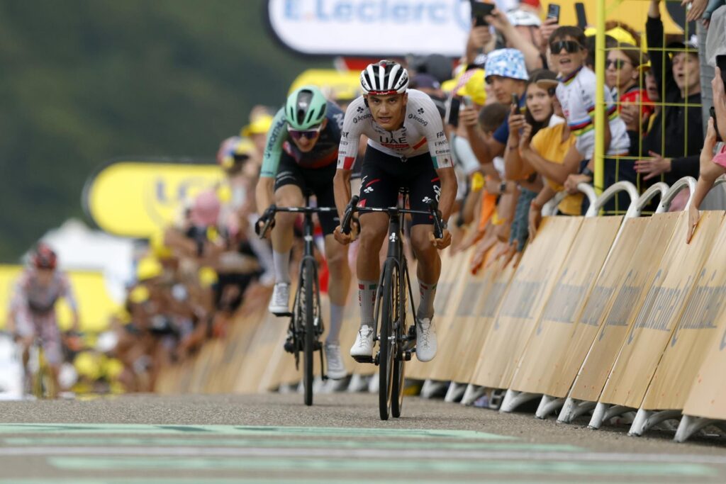 Isaac del Toro termina segundo y sube al séptimo lugar del Tour