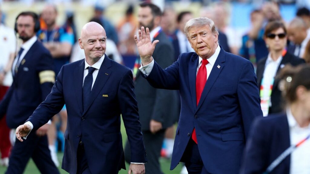 Trump e Infantino reciben abucheos en la final del Mundial