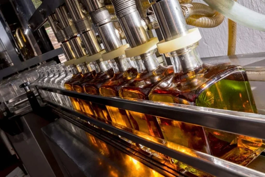Tequila impulsa más de 166 actividades económicas