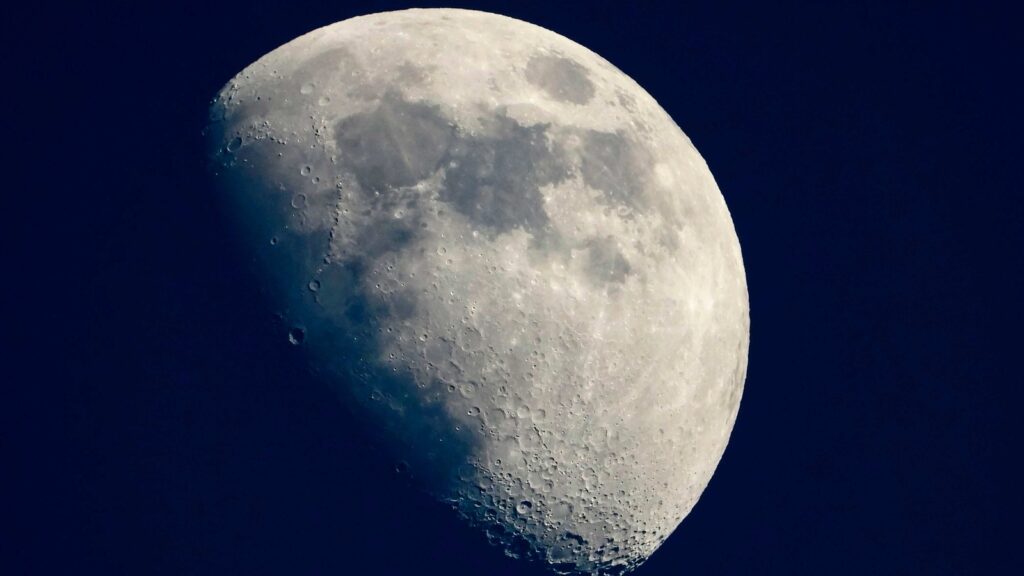 China crea un nuevo mapa geológico de toda la Luna